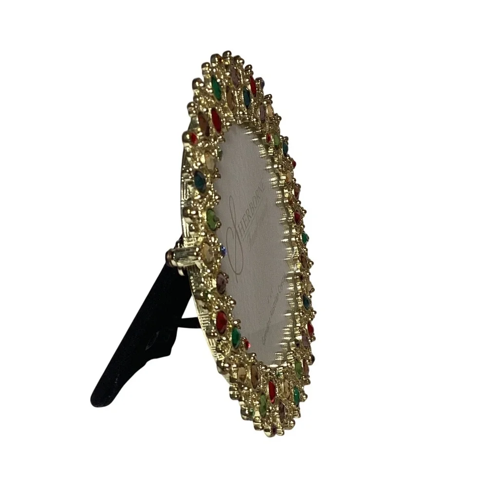 Sherborne Frame Company 4x4 Round Gold Filigree Austrian Crystal Picture Frame
